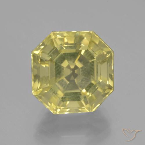 8.92ct Натуральный Средне-светло-желтый Кварц, Изумрудная огранка, Чистота VVS