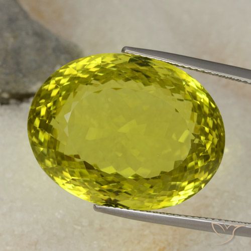 52.58ct Натуральный Зеленовато-желтый Кварц, Овал, Чистота VVS
