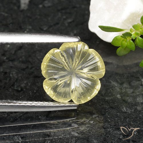 2.51ct Натуральный Палевый Кварц, Огранка Цветок, Прозрачный