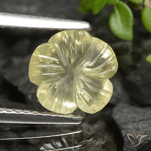 2.26ct Натуральный Бледно-кремово-желтый Кварц, Огранка Цветок, Прозрачный