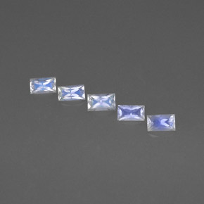 Натуральный сине-белый радужный лунный камень  карата багет, чистота VS