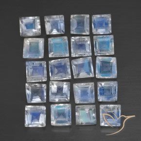 Натуральный Голубовато-белый Радужный лунный камень 2,48 карата Квадрат, Прозрачный