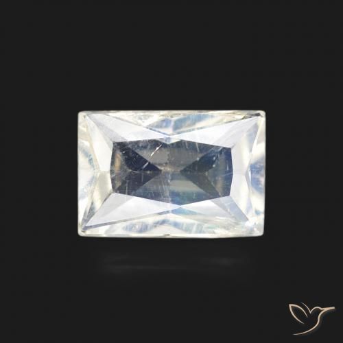0.48ct Натуральный Голубовато-белый Радужный лунный камень, Огранка Багет, Прозрачный