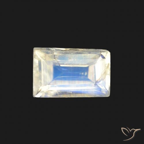 0.51ct Натуральный Голубовато-белый Радужный лунный камень, Огранка Багет, Прозрачный
