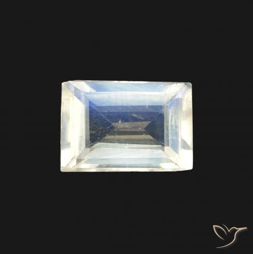 0.72ct Натуральный Голубовато-белый Радужный лунный камень, Огранка Багет, Прозрачный