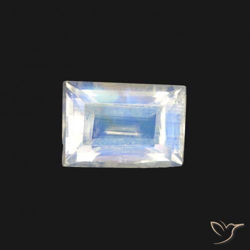 0.57ct Натуральный Голубовато-белый Радужный лунный камень, Огранка Багет, Прозрачный
