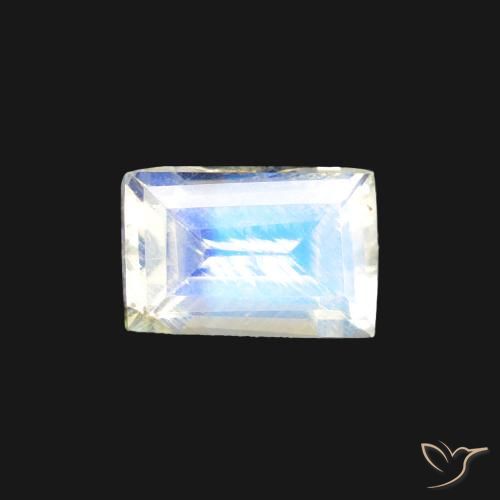 0.54ct Натуральный Голубовато-белый Радужный лунный камень, Огранка Багет, Прозрачный