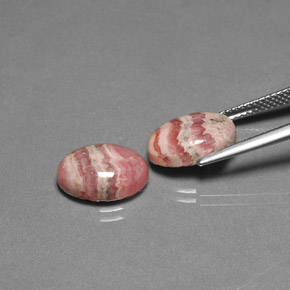  карата, натуральный Многоцветный родохрозит, Огранка Овал, Непрозрачный