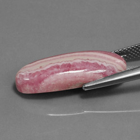 11.04 карата, натуральный Оттенки розового родохрозит, Огранка Овал, Непрозрачный