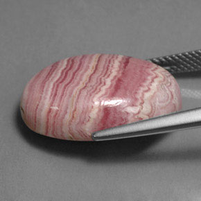 17.50 карата, натуральный Оттенки розового родохрозит, Огранка Овал, Непрозрачный