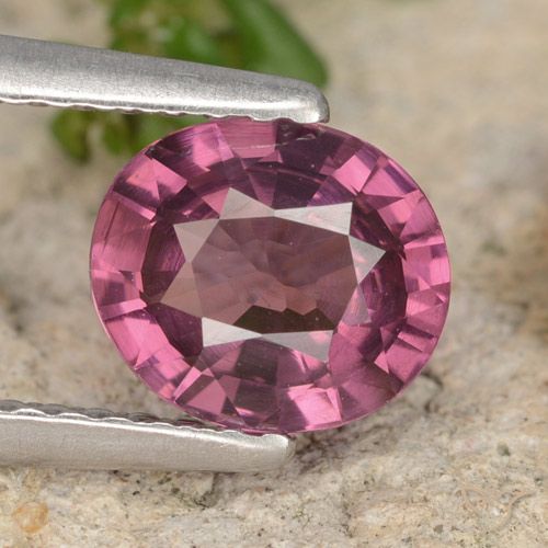 1.23ct Натуральный Розовато-пурпурный Родолит Гранат, Овал, Чистота VS
