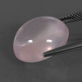 12.54 карата, натуральный Светло-розовый разных оттенков Розовый кварц, Огранка Овал, Прозрачный