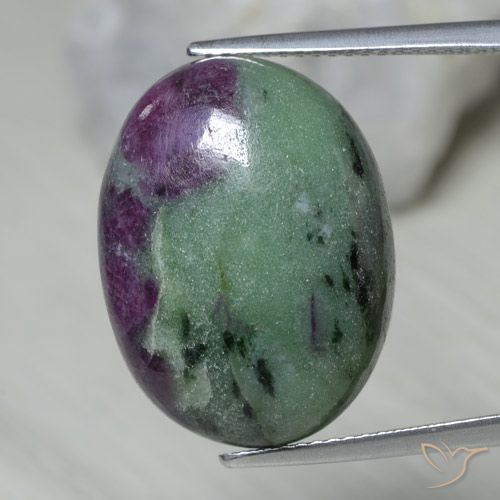 22.07ct Натуральный Многоцветный Рубин-Цоизит, Овал, Непрозрачный