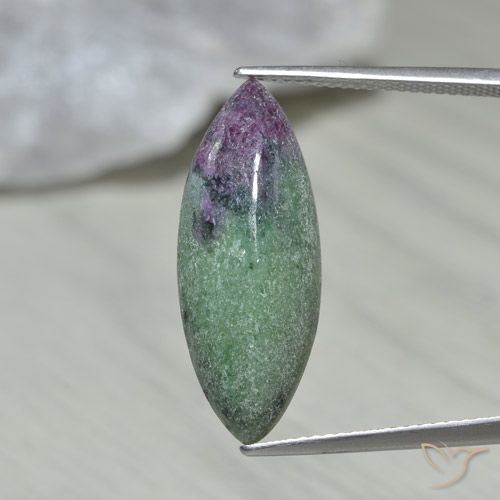 9.37ct Натуральный Многоцветный Рубин-Цоизит, Маркиза, Непрозрачный