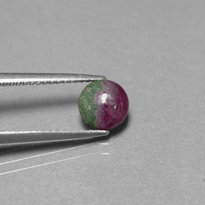 1.14 карата, натуральный Многоцветный Рубин-Цоизит, Огранка Круг, Непрозрачный