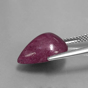 8.40 карата, натуральный Многоцветный Рубин-Цоизит, Форма груши, Непрозрачный