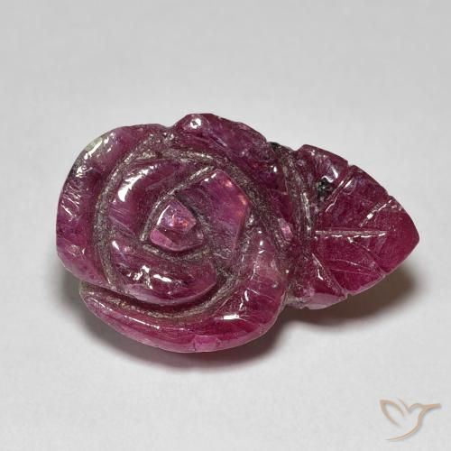 14.55ct Натуральный Medium Dark Reddish-Purple Рубин-Цоизит, Огранка Цветок, Непрозрачный