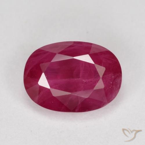 1.05ct Натуральный Средний красный Рубин, Овал, VS-SI