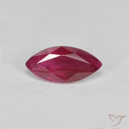 0.94ct Натуральный Средний красный Рубин, Маркиза, VS-SI