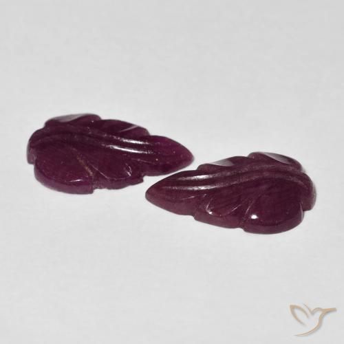3.95 карата, натуральный Medium Dark-Purple Рубин, причудливая, Непрозрачный