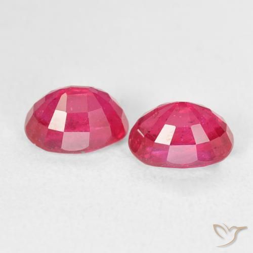 2.82 карата, натуральный Medium Dark-Pink Рубин, Овал, Чистота VS