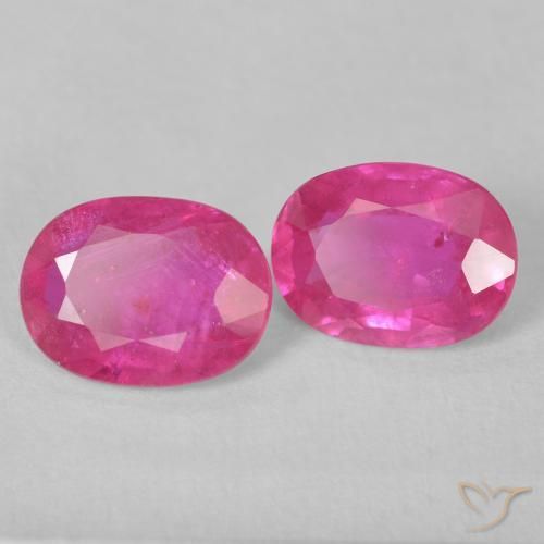 3.08 карата, натуральный Medium Dark-Pink Рубин, Овал, VS-SI