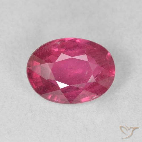 1.56ct Натуральный Темно-розовый Рубин, Овал, VS-SI