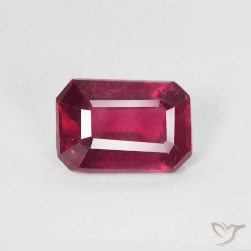1.13ct Натуральный Глубокий красновато-розовый Рубин, Изумрудная огранка, Чистота VS