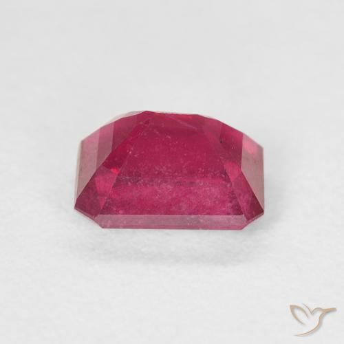 1.59 карата, натуральный Medium Dark-Red Рубин, Октагон / Изумрудная Огранка, Чистота VS