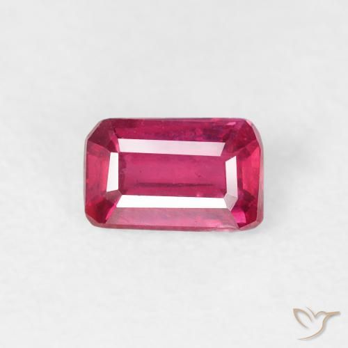 0.74ct Натуральный Светло-красный Рубин, Изумрудная огранка, Чистота VS