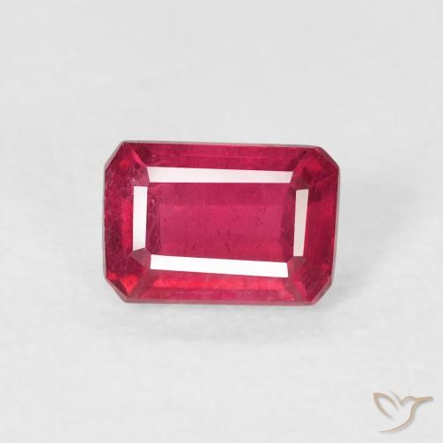 0.88ct Натуральный Красновато-розовый Рубин, Изумрудная огранка, Чистота VS