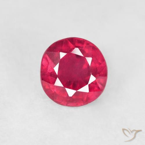 0.90ct Натуральный Средний красный Рубин, Круглый, Чистота VS