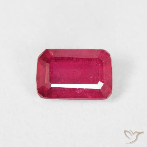 0.84ct Натуральный Светло-красный Рубин, Изумрудная огранка, Чистота VS