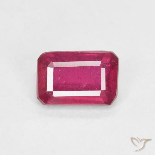 0.82ct Натуральный Ярко-розовый Рубин, Изумрудная огранка, VS-SI