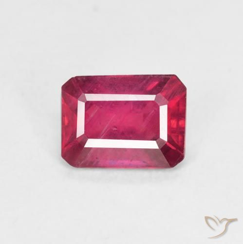 1.34ct Натуральный Ярко-розовый Рубин, Изумрудная огранка, VS-SI