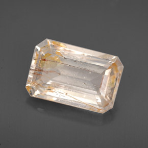 Натуральный жёлтый рутиловый топаз 3,86 карата прозрачный, полупрозрачный