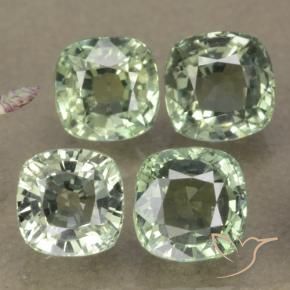 3.54 карата, натуральный Pale Green    Сапфир, Подушка, VVS-VS