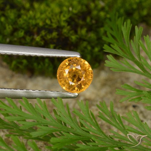 0.73ct Натуральный Темно-оранжево-золотой Сапфир, Круглый, Чистота VS