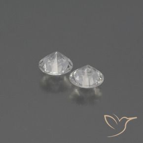 0.65 карата, натуральный Ясно Белый Сапфир, Круглый, VVS-VS