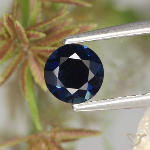 0.62ct Натуральный Темно-синий Сапфир, Круглый, Чистота VS