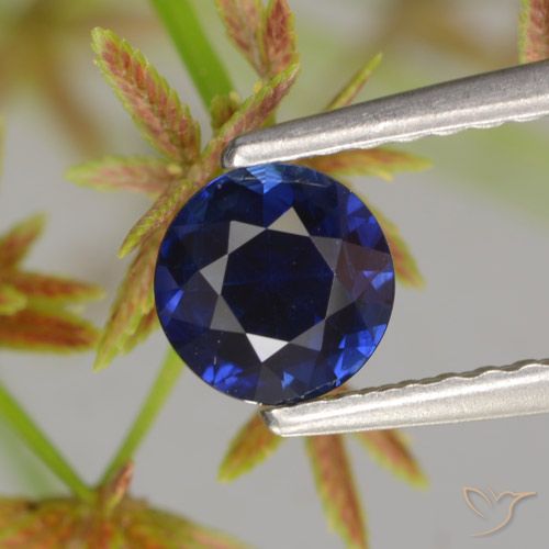 0.66ct Натуральный Темно-синий Сапфир, Круглый, Чистота VS