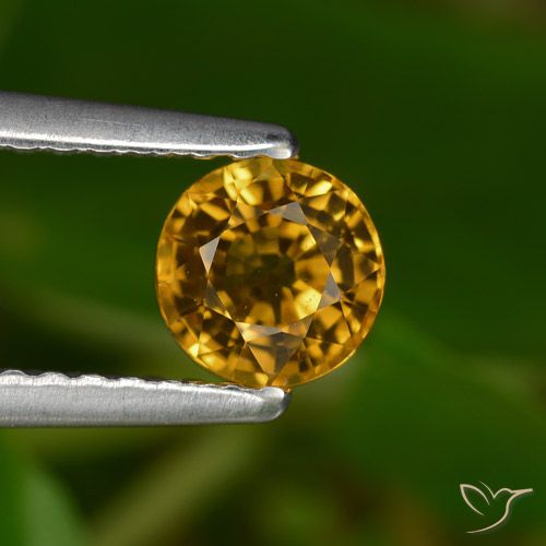 0.68ct Натуральный Темно-золотой Сапфир, Круглый, VVS-VS