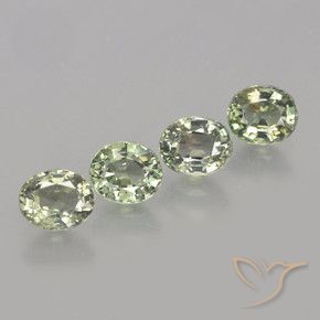 3.85 карата, натуральный Светло-зеленый Сапфир, Овал, VVS-VS