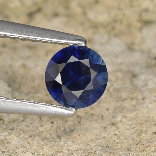 0.53ct Натуральный Темно-синий Сапфир, Круглый, VVS-VS