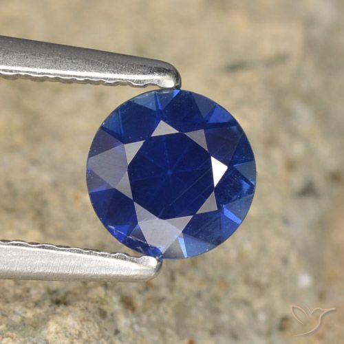 0.61ct Натуральный Темно-синий Сапфир, Круглый, VVS-VS