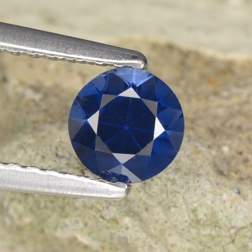 0.62ct Натуральный Темно-синий Сапфир, Круглый, VVS-VS