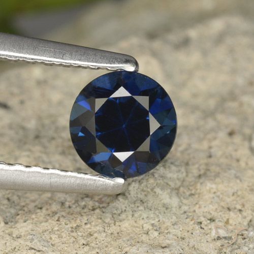 0.62ct Натуральный Темно-синий Сапфир, Круглый, Чистота VVS