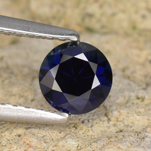 0.63ct Натуральный Темно-синий Сапфир, Круглый, VVS-VS