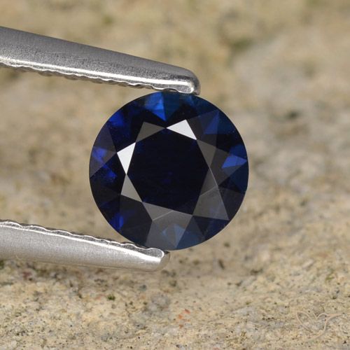 0.56ct Натуральный Темно-синий Сапфир, Круглый, Чистота VVS