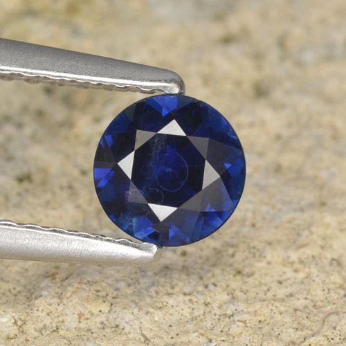 0.57ct Натуральный Темно-синий Сапфир, Круглый, Чистота VS